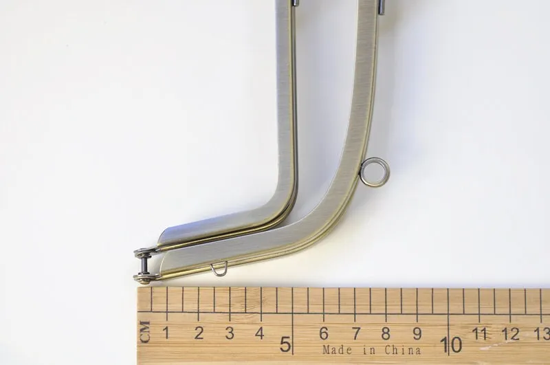 22cm(8.6") Double Bag Purse Purse Frame Glue-in Style Bag Hanger Pick Color