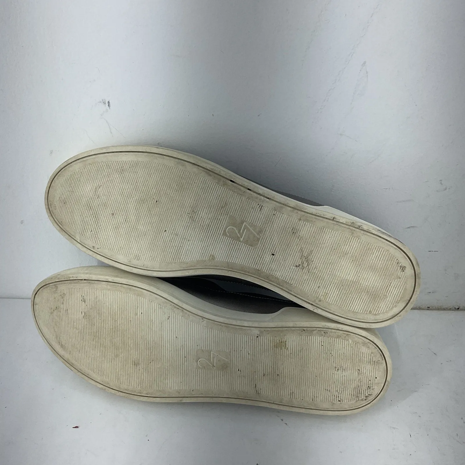 27 EDIT Black Slip-On Flats Women's Size 11 Preowned