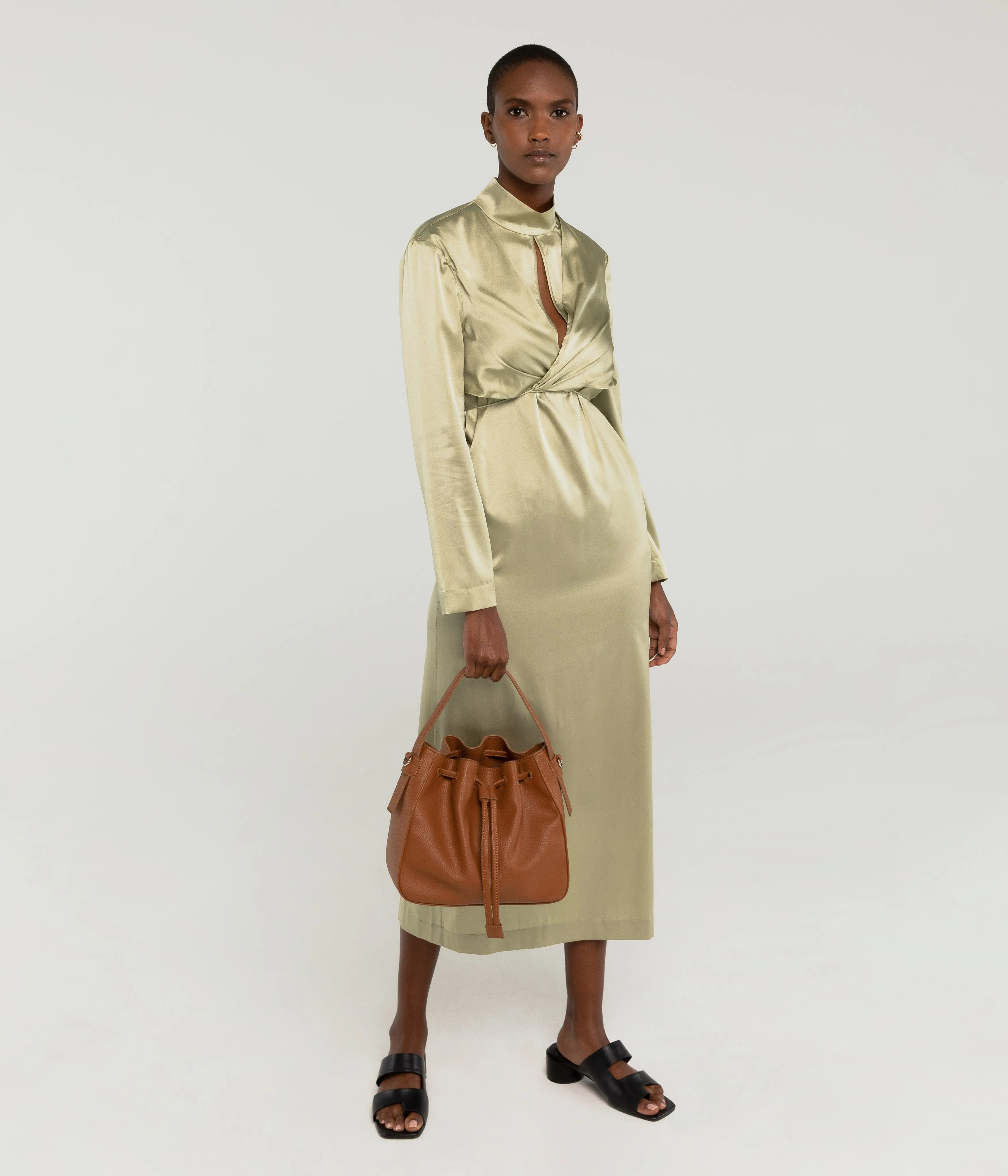 AMBER Vegan Bucket Bag - Purity