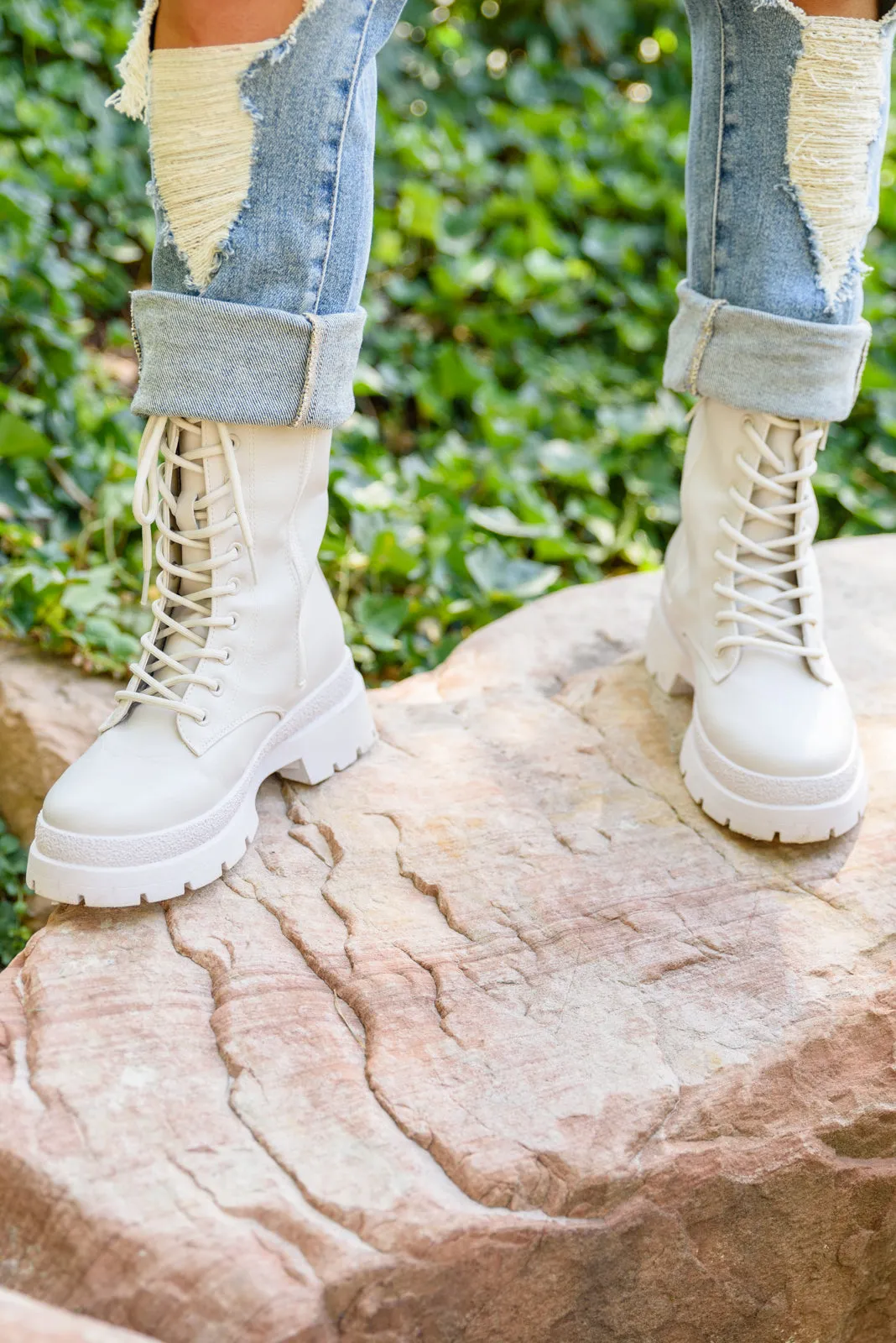 Autumn Feels Combat Boots - 8/16/2022