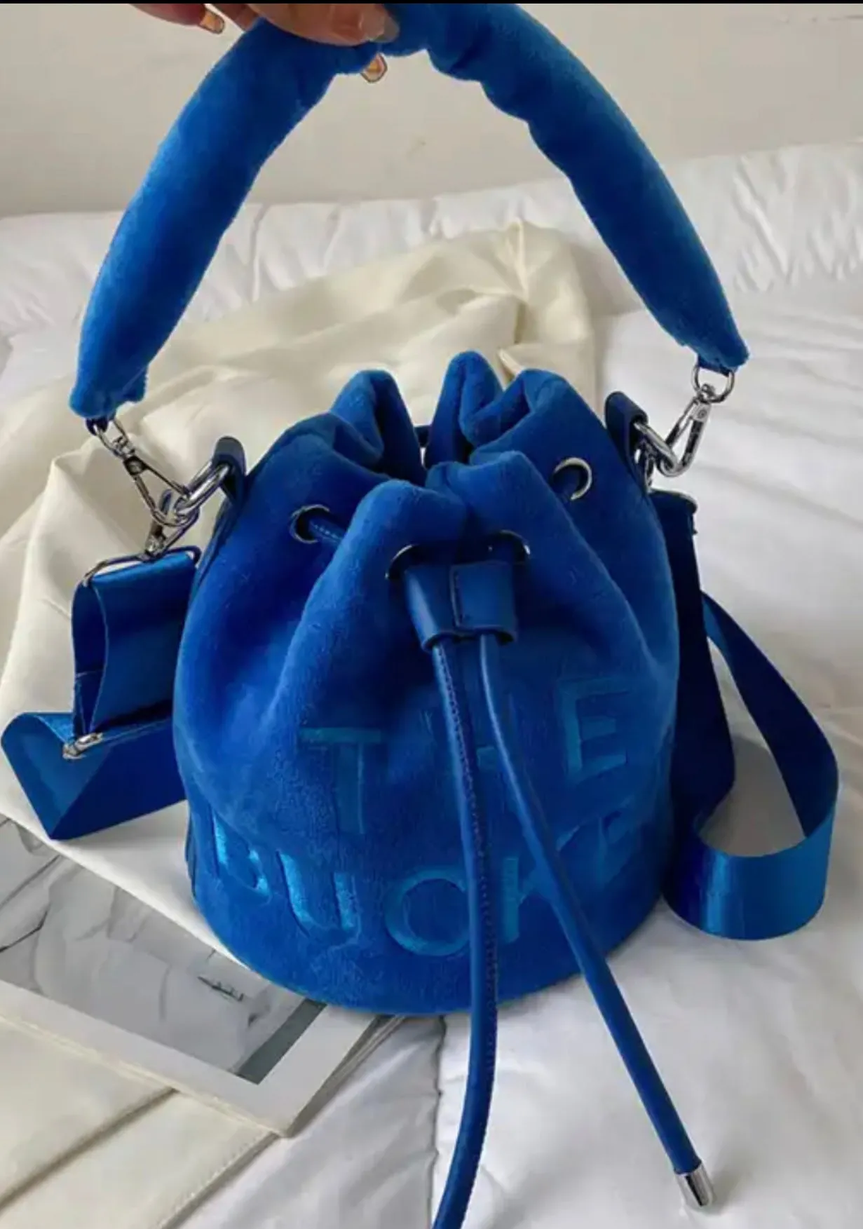 BUCKET BAGS
