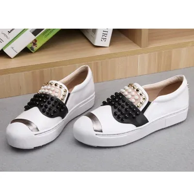 Europe Style Ladies Studded Spiked Shoes Round Toe Creepers Lazy Shoes Fashion Zapatillas Mujer Casual Platform Shoes