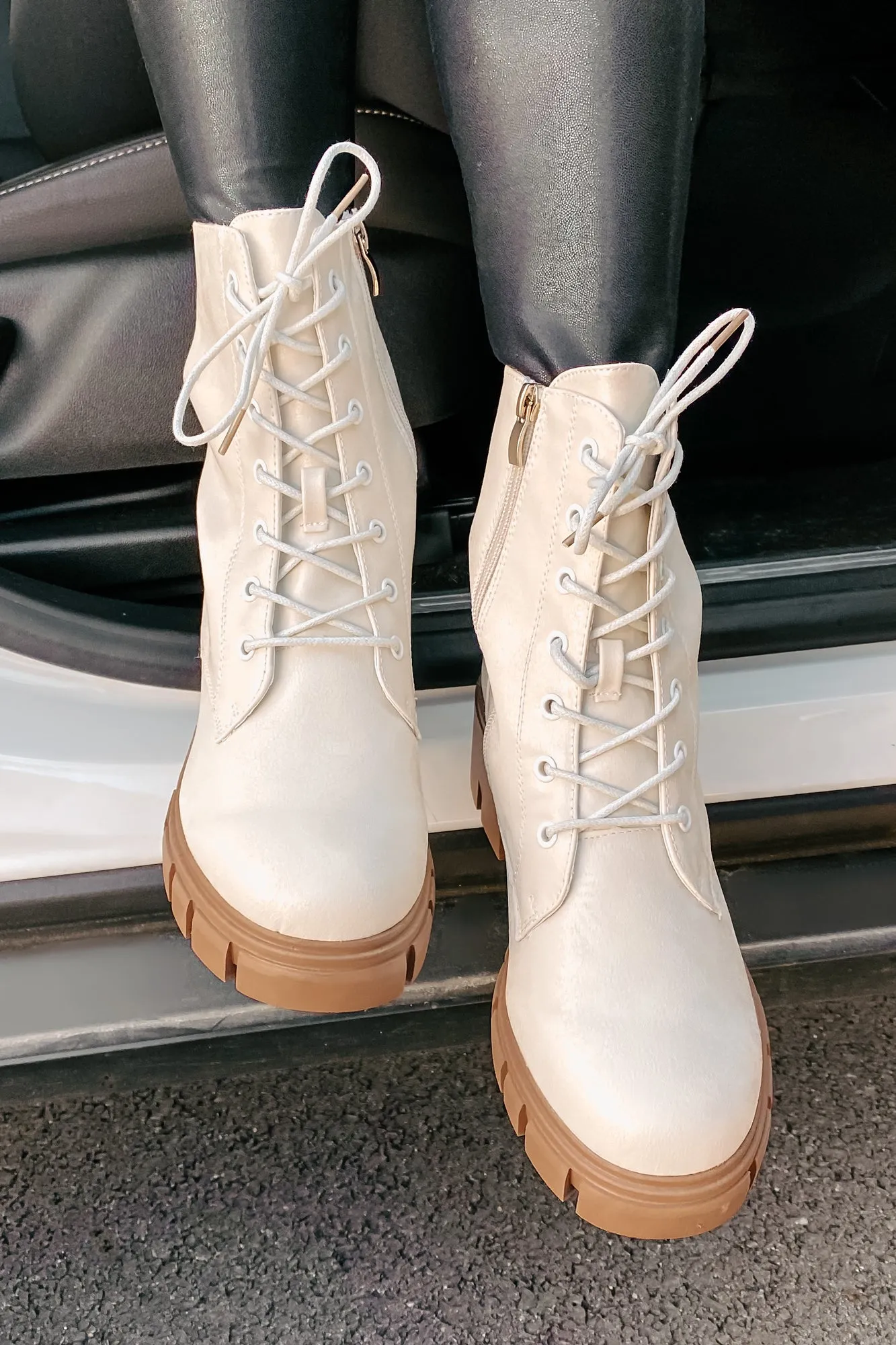 IMPERFECT Questionable Intentions Faux Leather Chunky Combat Boots (Smooth White)