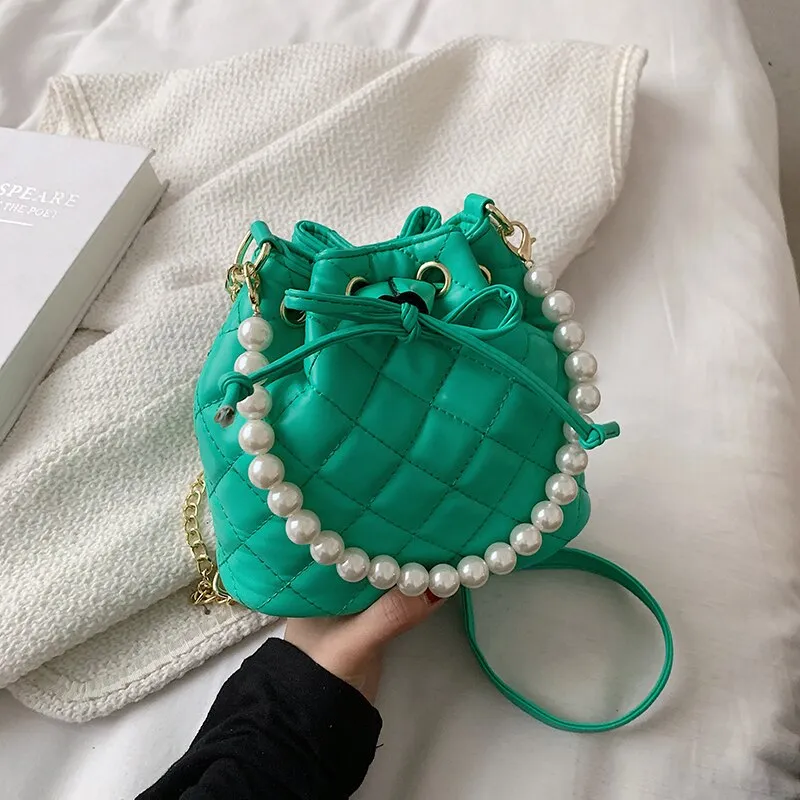 Lattice Pearl Tote bag Bucket Bag 2021 Summer New High-quality PU Leather Women's Designer Handbag Chain Shoulder Messenger Bag