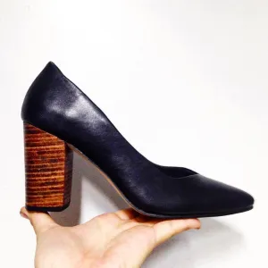 Liz Pumps