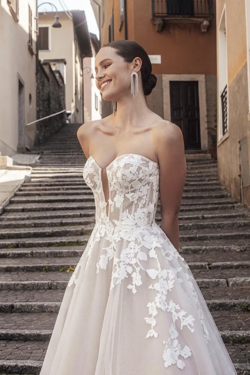 Madison James Bridal  Dress MJ1005