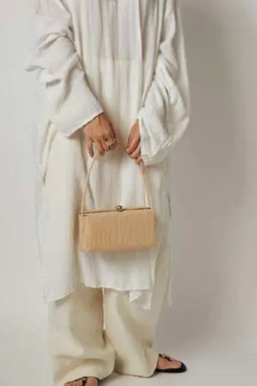 Mary Al Terna - Nestle Bag: Beige