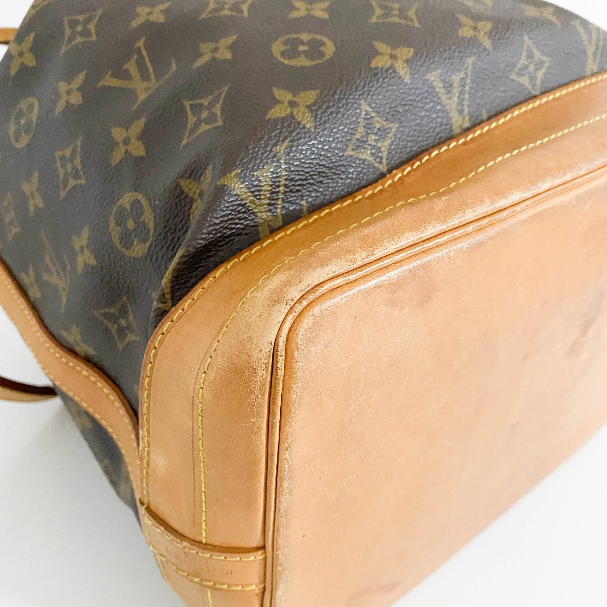 Monogram Noé