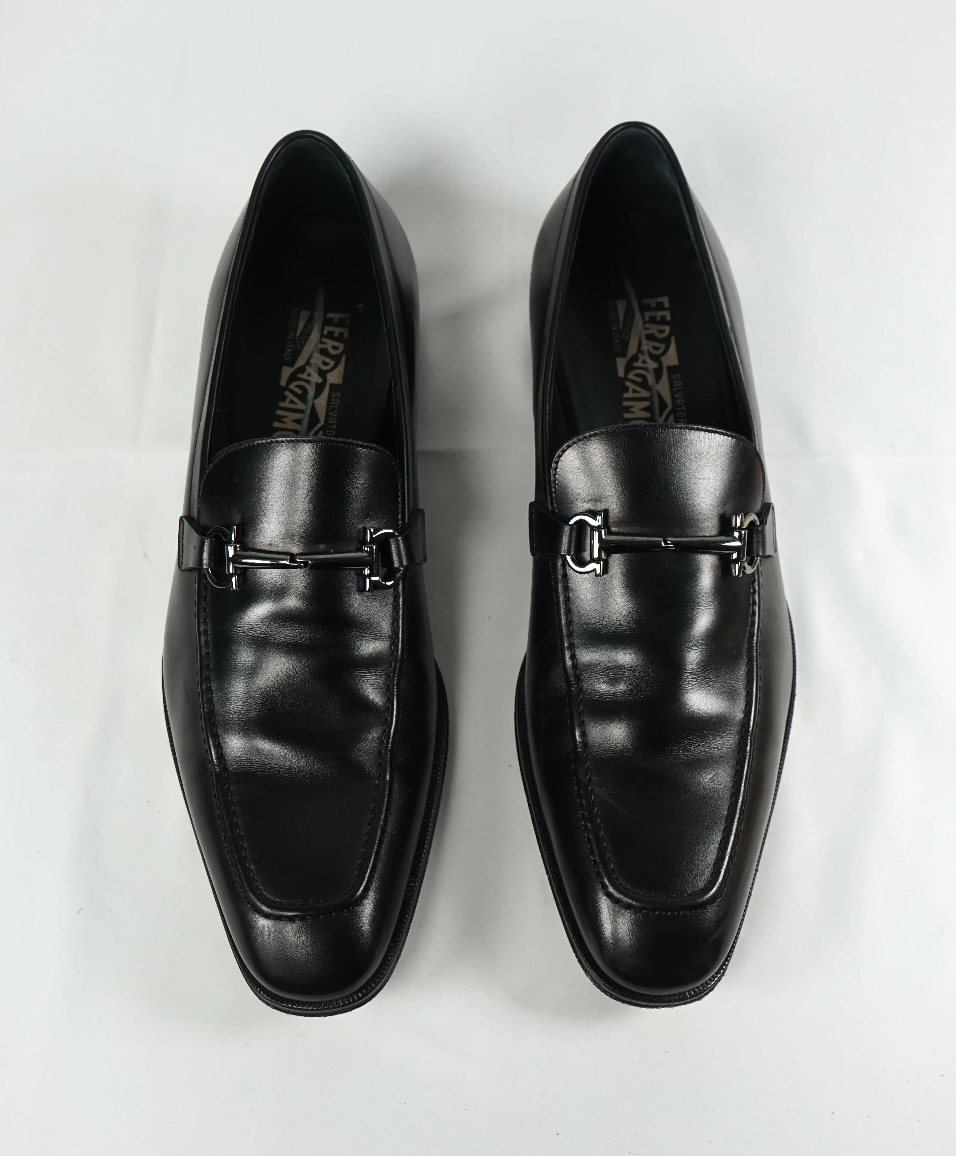 SALVATORE FERRAGAMO - Classic Black “Fenice" Slip On Loafers - 11