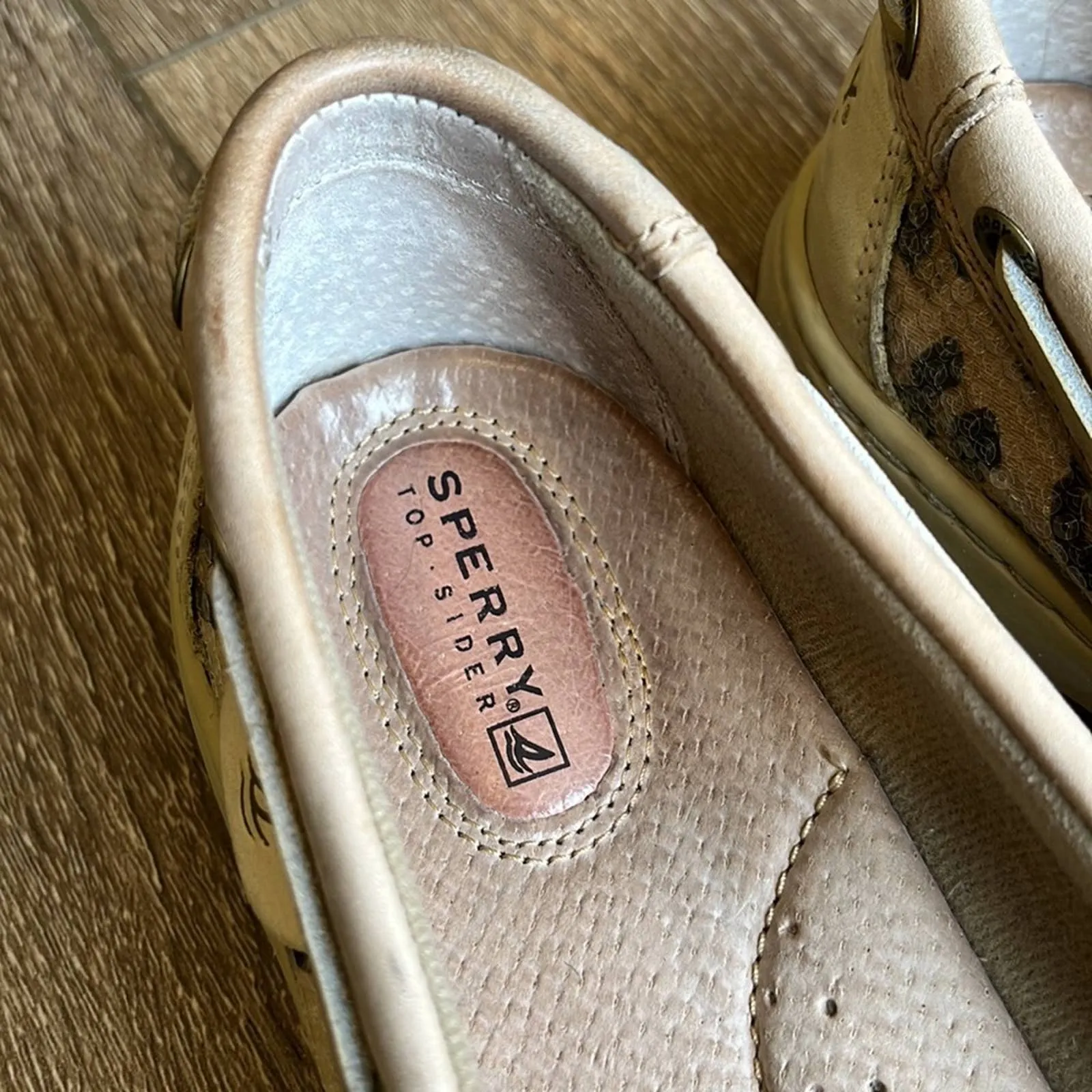 Size 8.5 Sperry Angelfish Leopard Sequin Slip On Loafers Boat Shoes